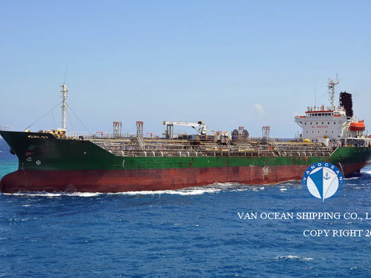 Kapal tanker minyak/bahan kimia kanggo didol