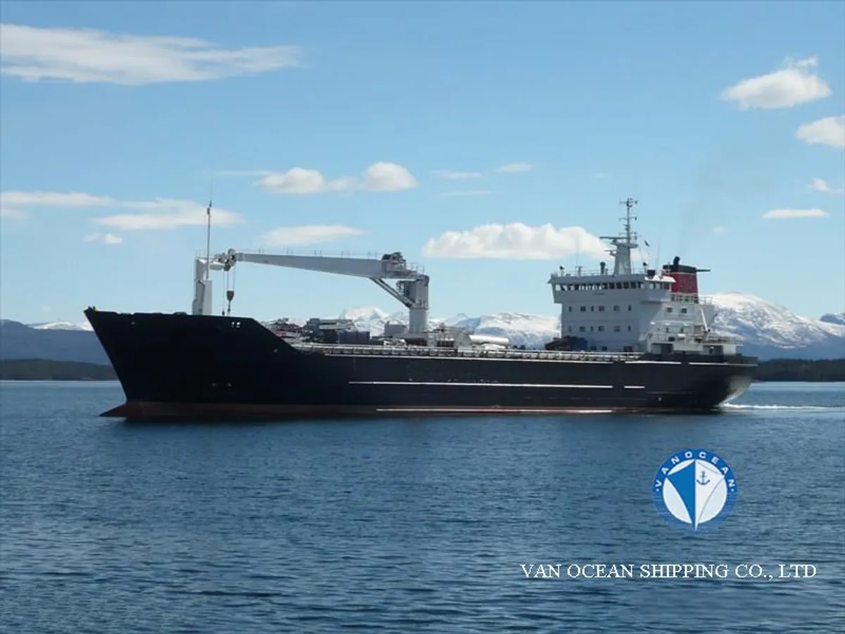 Kapal reefer kanggo didol