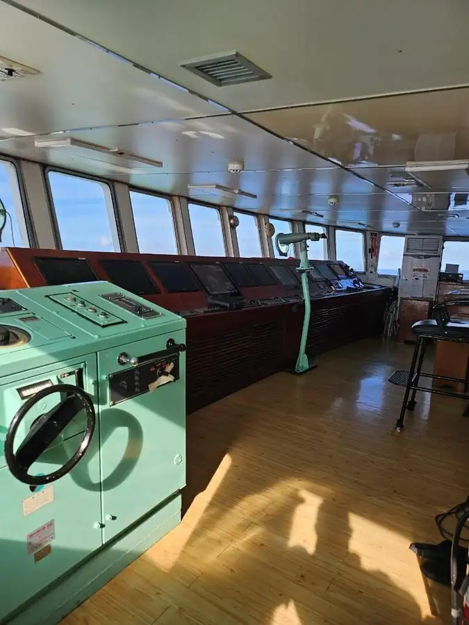 Kapal purse seiner kanggo didol