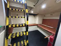 Kapal kerja kanggo didol
