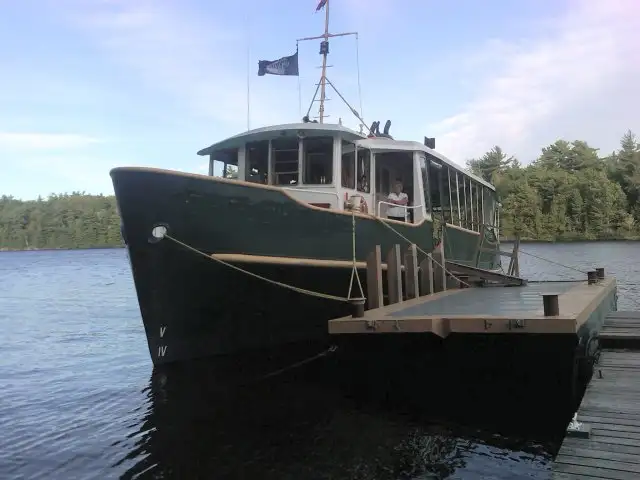 Kapal penumpang kanggo didol