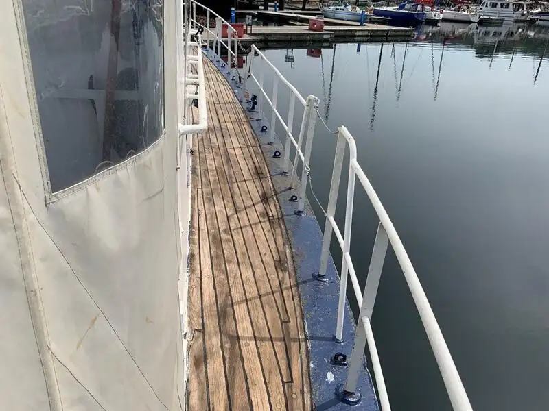 Kapal pilot kanggo didol