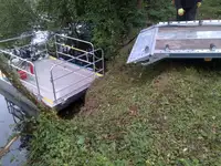 Kapal kontainer kanggo didol