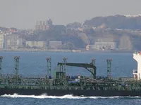 Kapal tanker minyak/bahan kimia kanggo didol