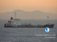 Kapal tanker minyak/bahan kimia kanggo didol
