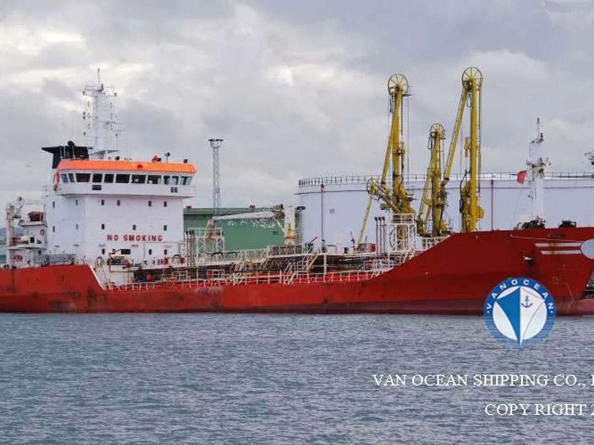 Kapal tanker minyak/bahan kimia kanggo didol