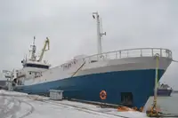 Kapal purse seiner kanggo didol