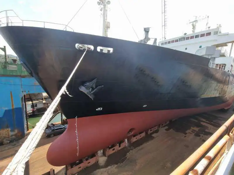 Kapal Ro-Ro kanggo didol