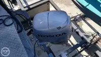 Kapal kontainer kanggo didol