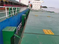 Kapal kontainer kanggo didol