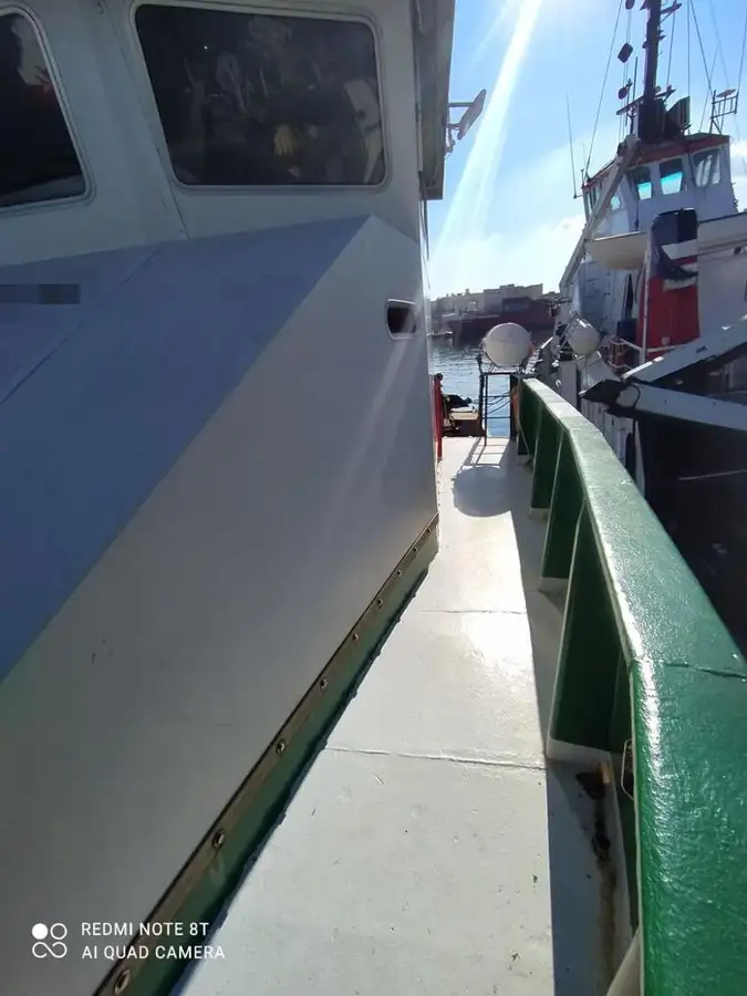 Kapal kerja kanggo didol