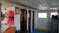 Katamaran kanggo didol