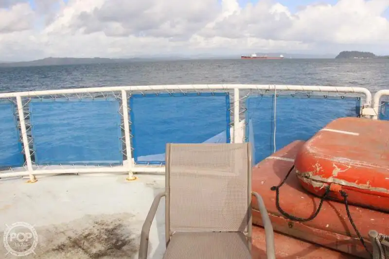 Kapal feri kanggo didol