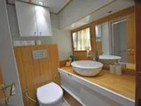 Yacht kanggo didol