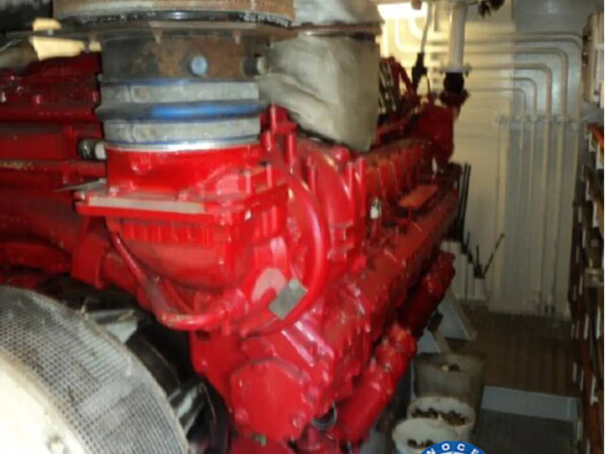 Kapal trawler kanggo didol