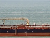 Kapal tanker minyak/bahan kimia kanggo didol