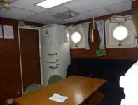 Kapal kerja kanggo didol