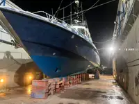 Kapal patroli kanggo didol