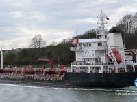 Kapal tanker minyak/bahan kimia kanggo didol