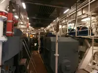 Kapal kontainer kanggo didol