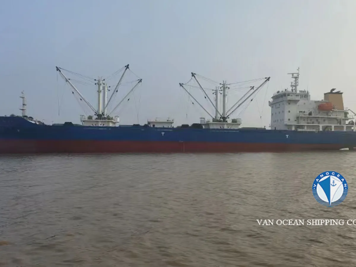 Kapal reefer kanggo didol