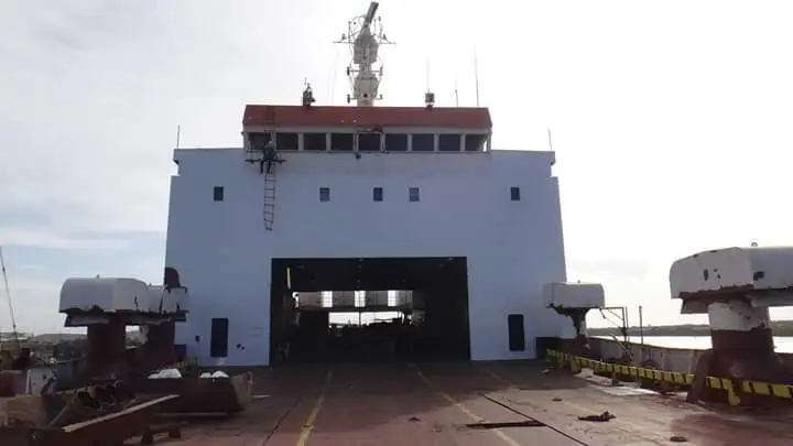 Kapal reefer kanggo didol