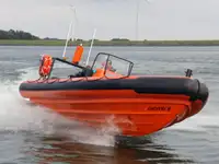 Kapal kontainer kanggo didol