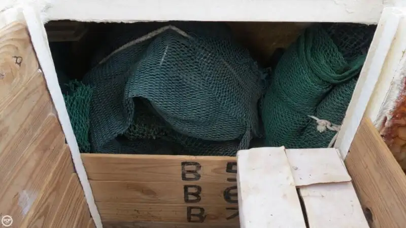 Kapal trawler kanggo didol