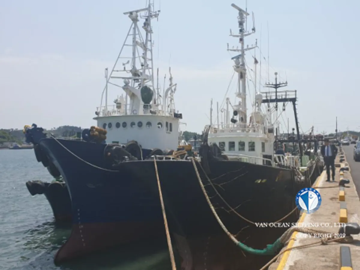 Kapal trawler kanggo didol