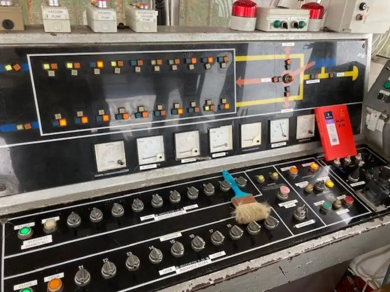 Kapal dredger kanggo didol