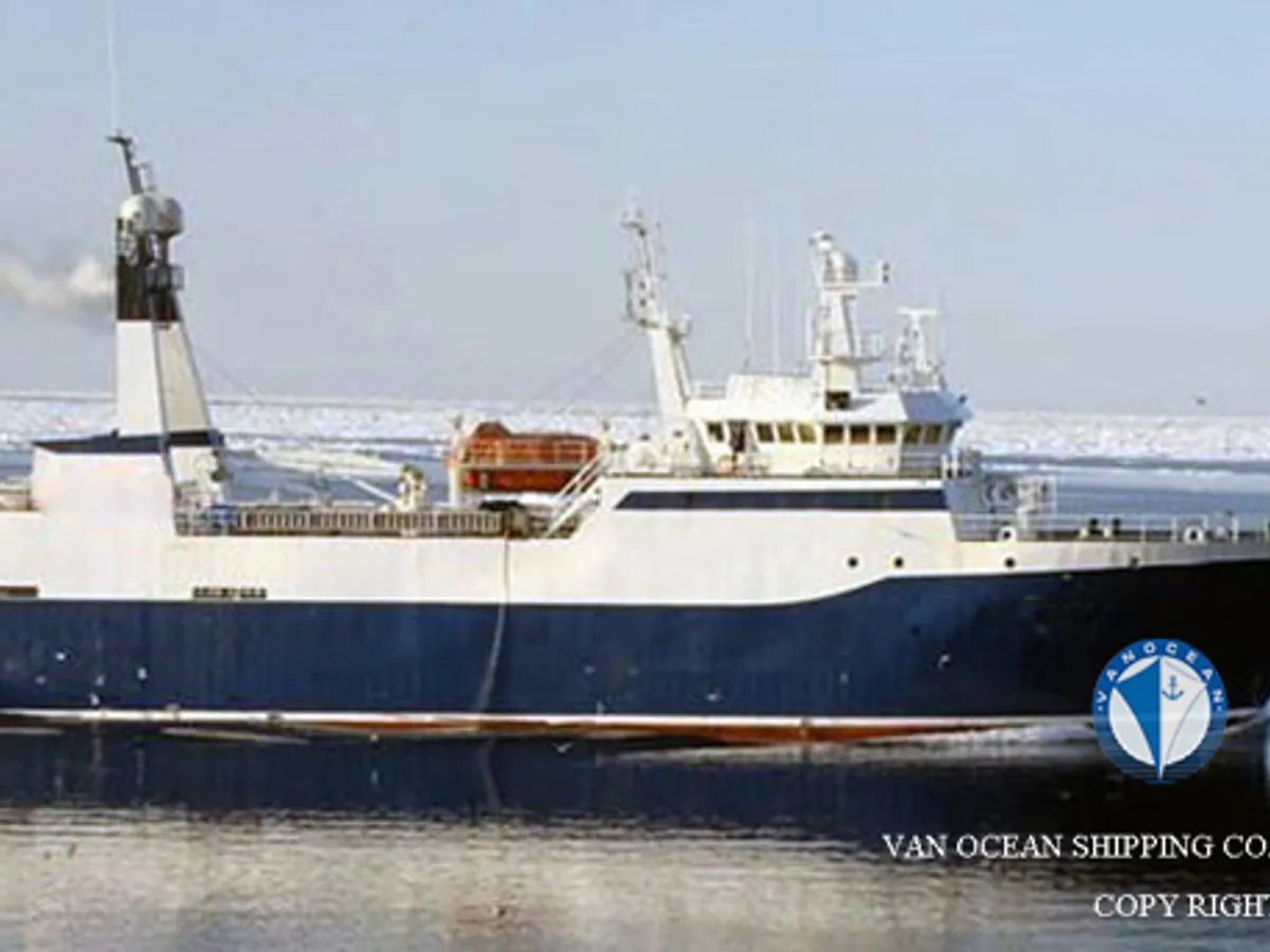 Kapal trawler kanggo didol