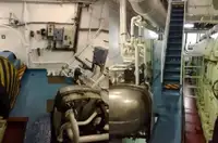 Kapal tanker minyak/bahan kimia kanggo didol
