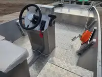 Kapal kerja kanggo didol