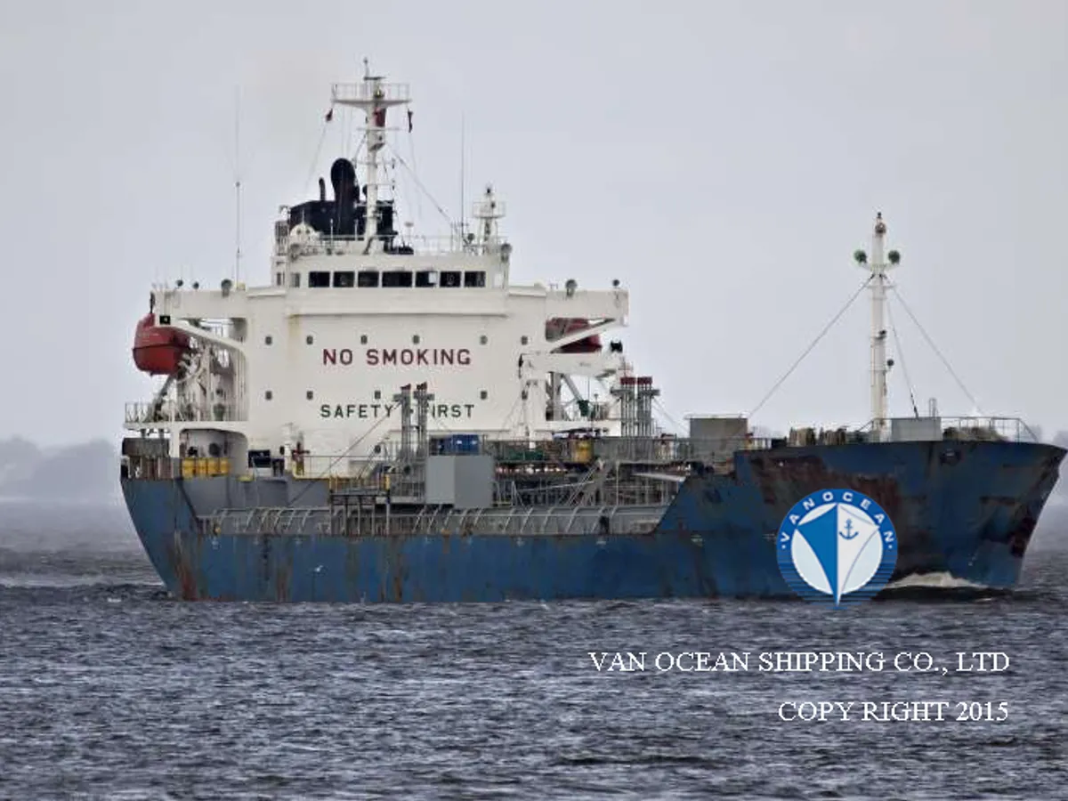 Kapal tanker minyak/bahan kimia kanggo didol