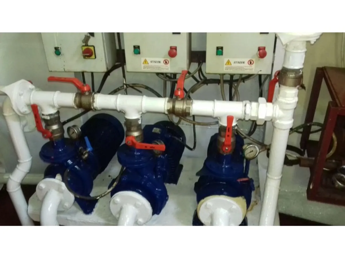 Kapal dredger kanggo didol