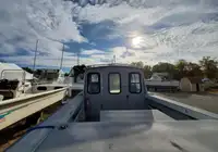 Kapal kerja kanggo didol
