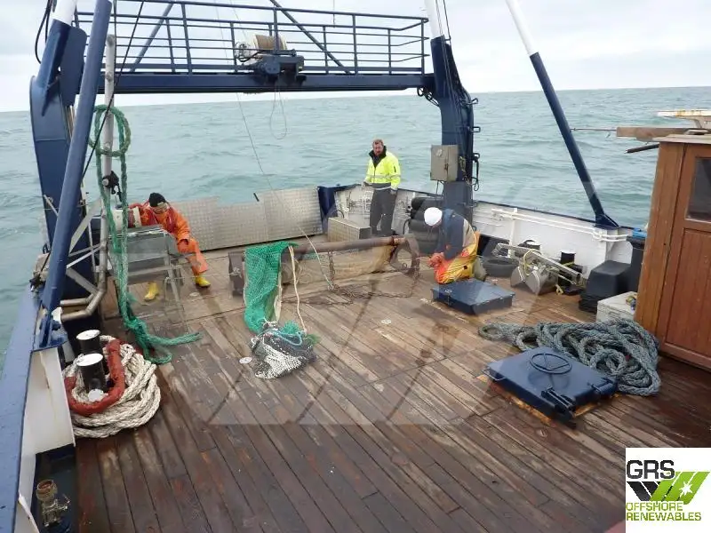Kapal survei kanggo didol