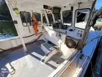 Kapal pangolahan iwak kanggo didol