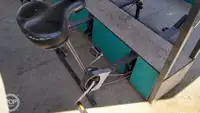 Kapal kontainer kanggo didol