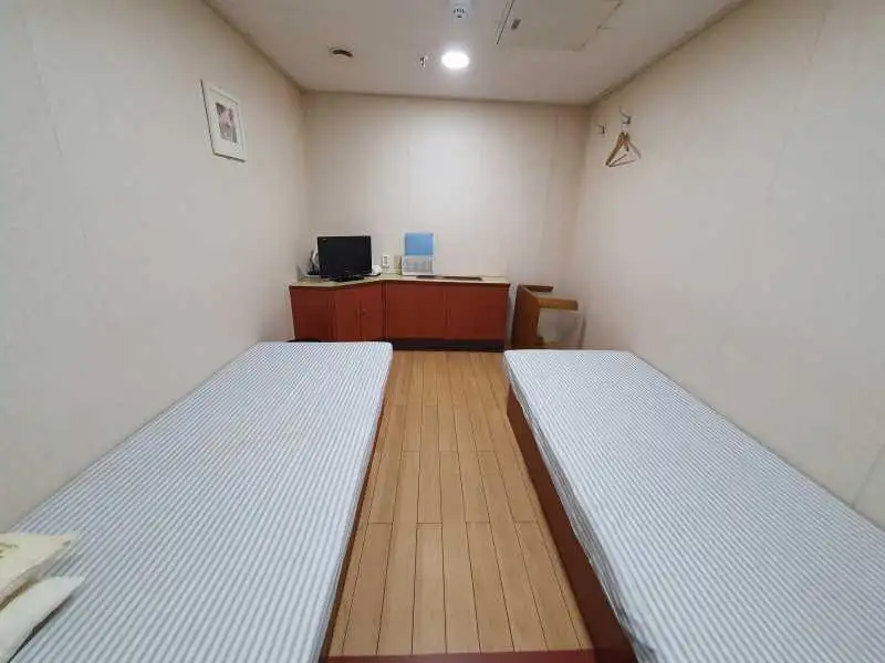 Kapal reefer kanggo didol