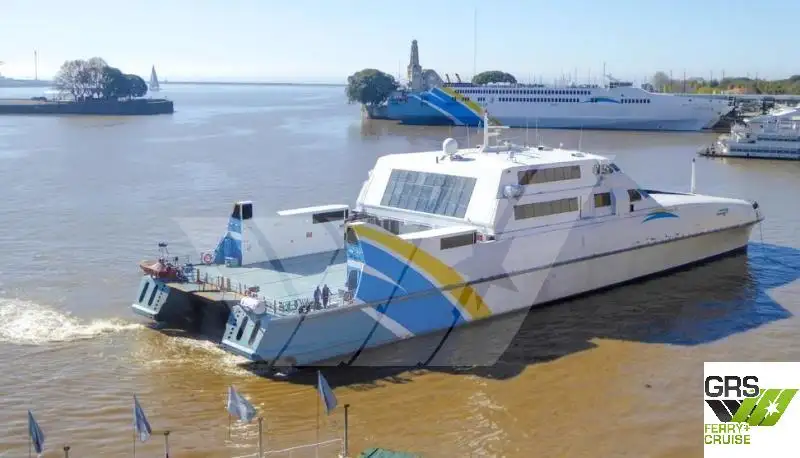 Kapal Ro-Ro kanggo didol