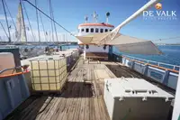 Kapal riset kanggo didol