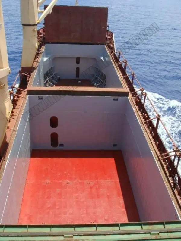 Kapal pengangkut barang curah kanggo didol
