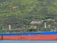 Kapal tanker minyak/bahan kimia kanggo didol