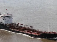 Kapal tanker minyak/bahan kimia kanggo didol