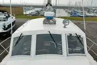 Kapal kerja kanggo didol