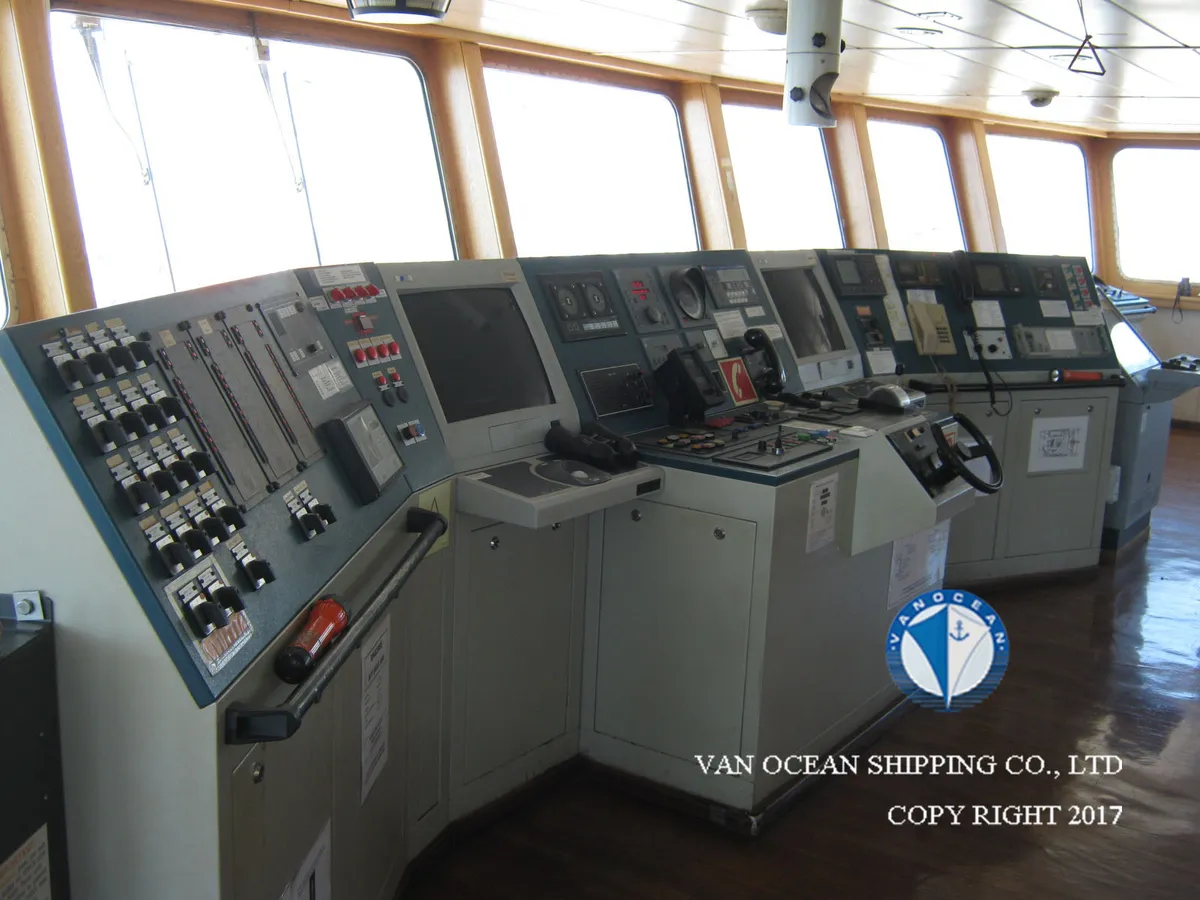 Kapal tanker minyak/bahan kimia kanggo didol