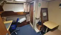 Kapal pasokan kanggo didol