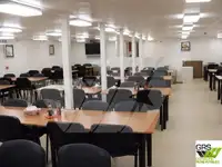 Kapal kontainer kanggo didol