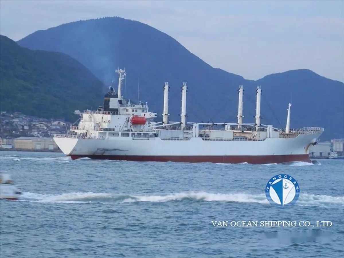 Kapal reefer kanggo didol